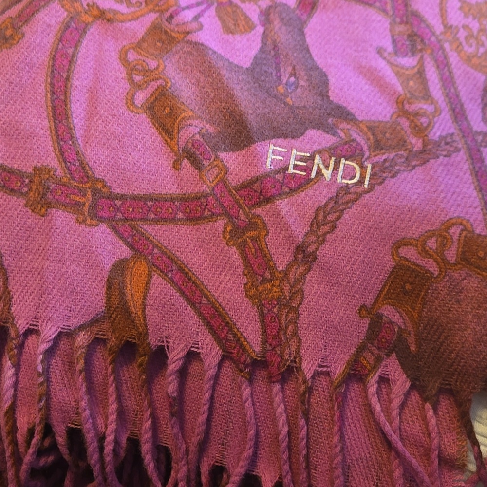 Gorgeous Vintage Fendi Equestrian Horse Scarf Made In Italy 80" Long - Picture 7 of 7